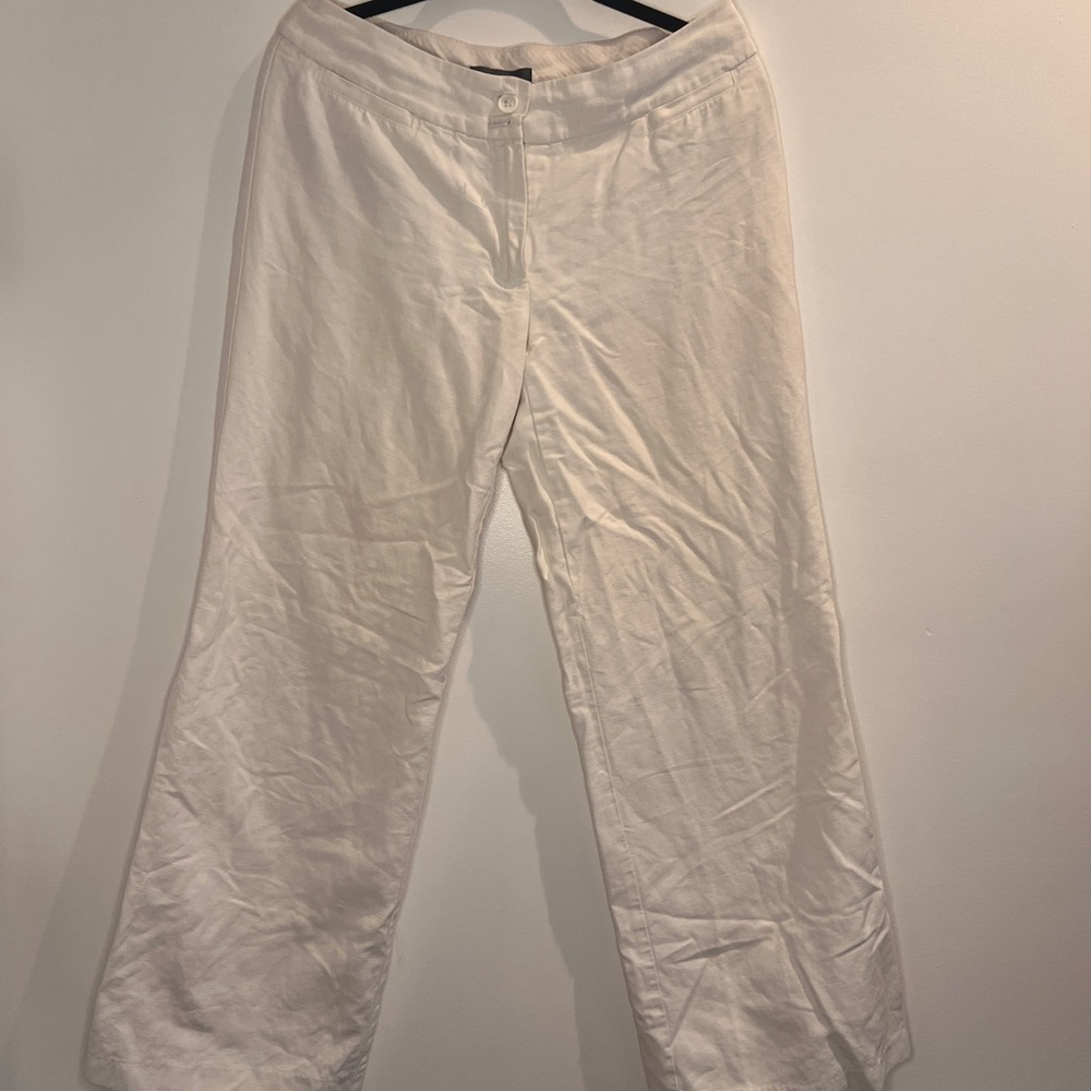 White pants wide